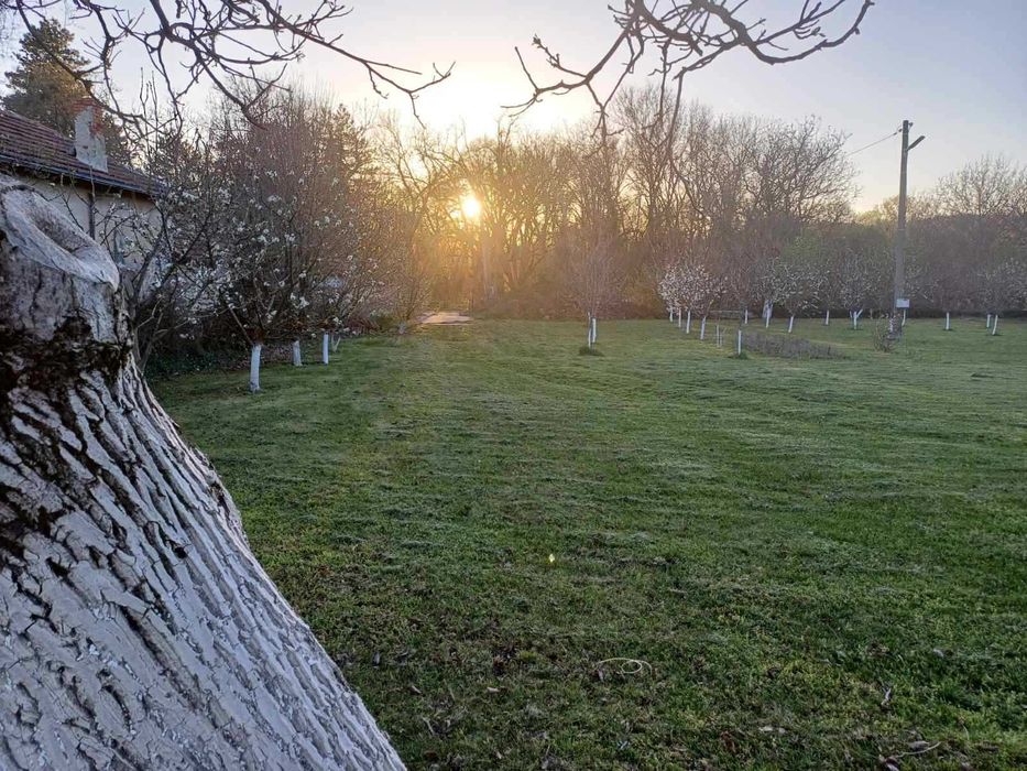 Продава се Къща в София, 7-ми 11-ти километър - 360 кв.м за 348 €/кв.м - Снимка #2