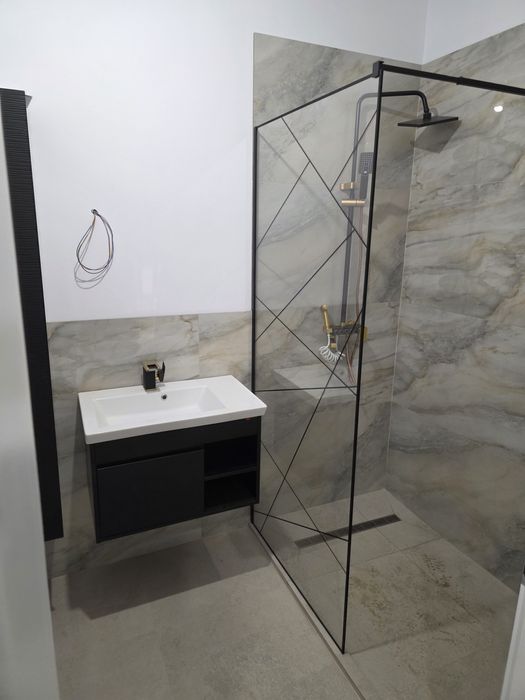 Proprietar,vand casa-duplex,despartit doar de bai, Mosnita N