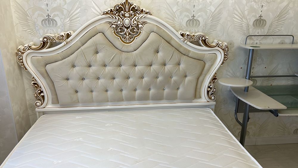 Кровать крашенный классика