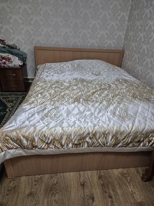 Продам двухспальние две кровати