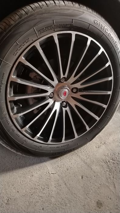 Продам только диски Vossen r17
