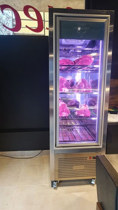 DRY AGER хладилник за зреене на месо