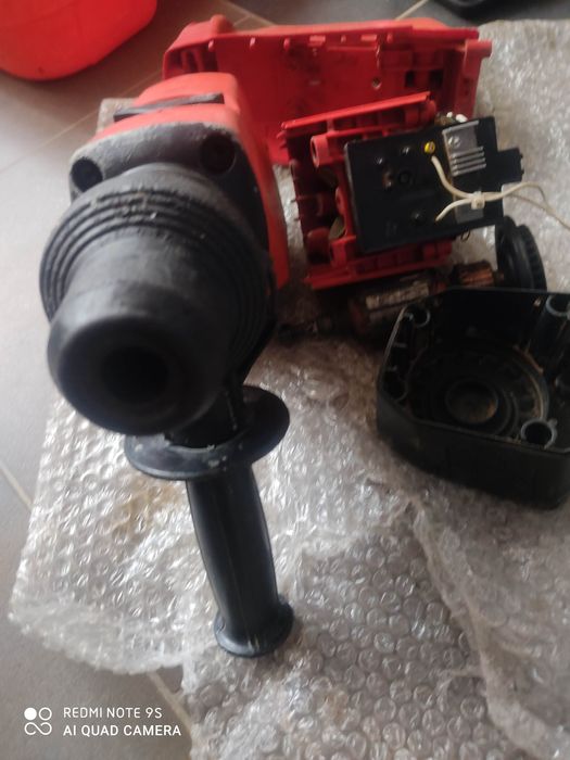 Milwaukee 5318-21 cu rotorul defect, complet, sds-max