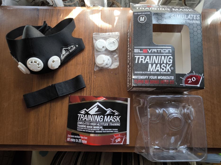 Продам маску для тренировок