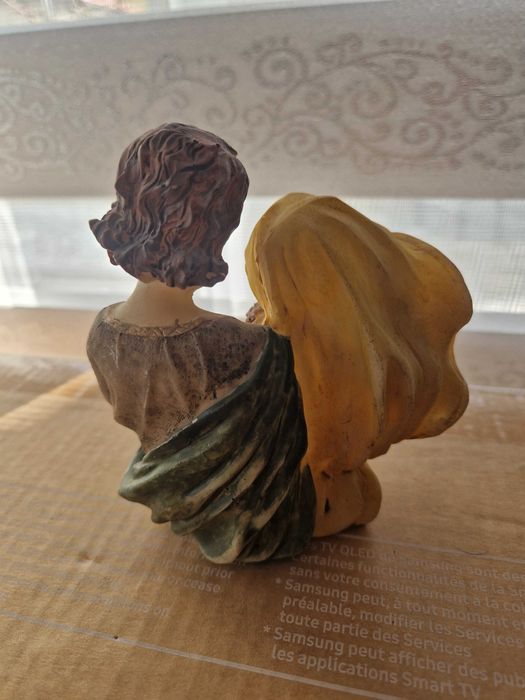 Светото семейство-статуетка