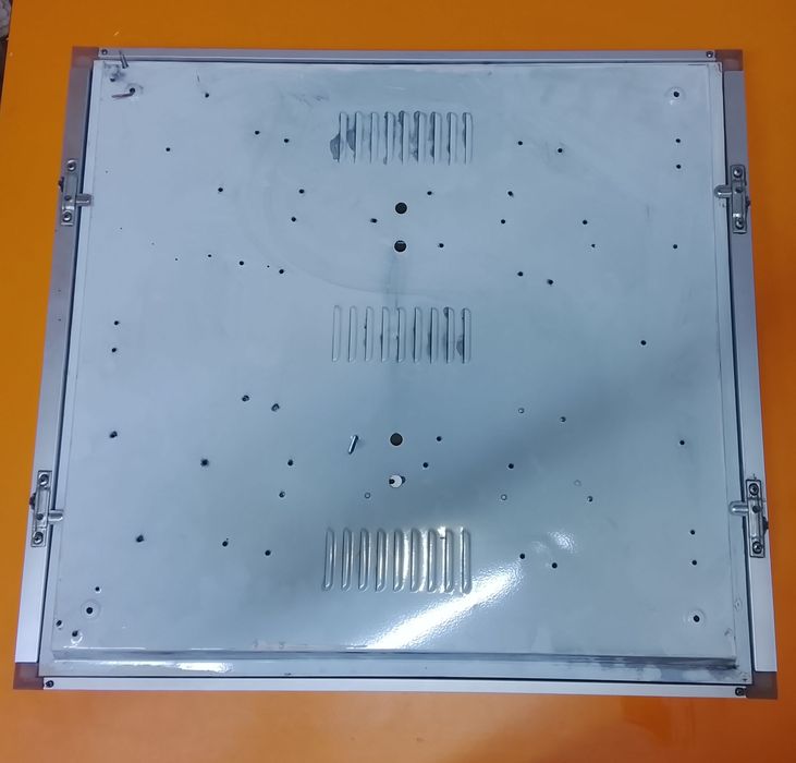 Срочно продам лампу, све