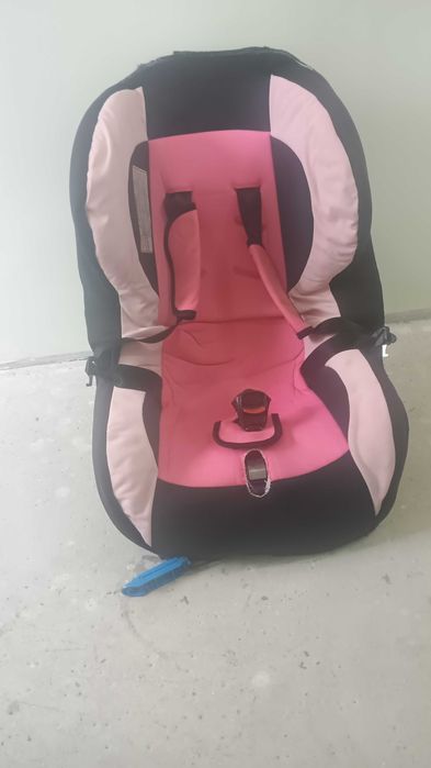 Scaun mașină copil