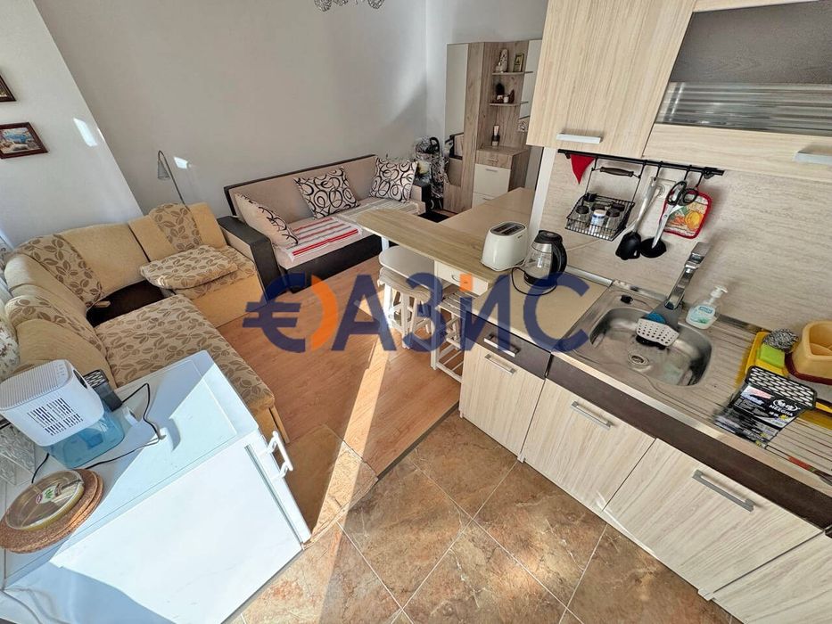 Продава се Едностаен апартамент в к.к. Слънчев бряг - 36 кв.м за 829 €/кв.м - Снимка #5