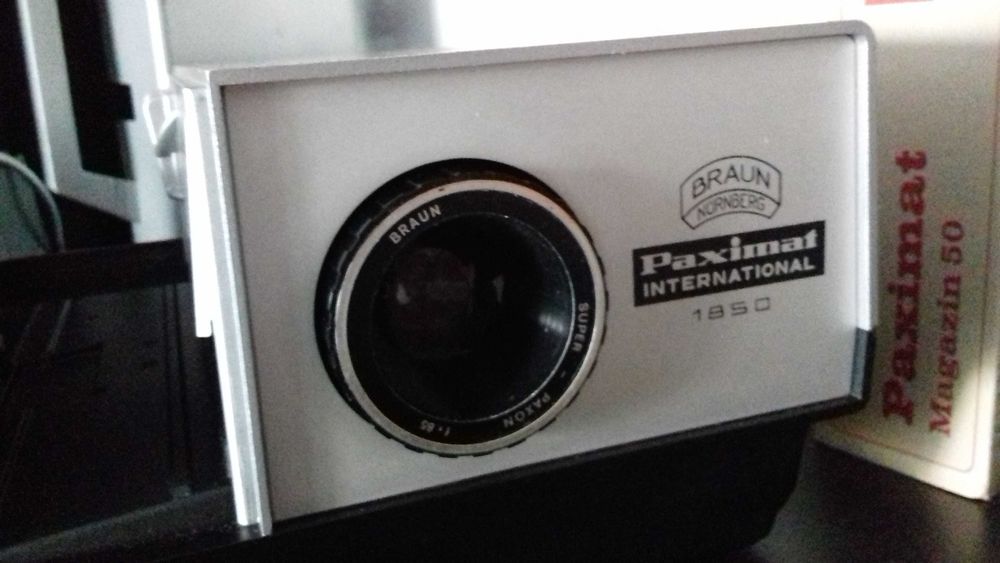 Paximat International 1850 Braun Nuernberg Diaprojektor