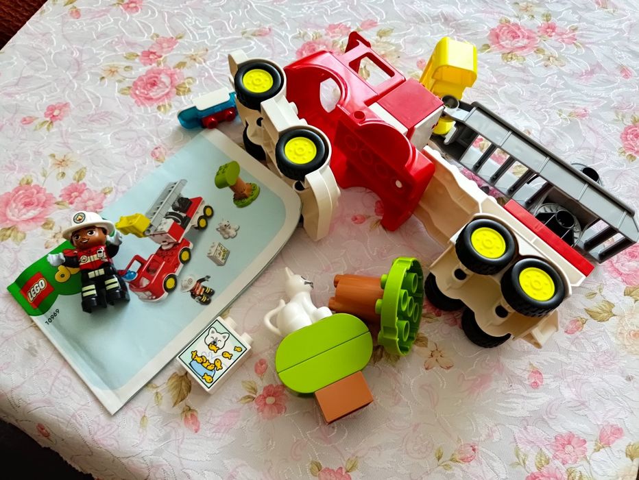 LEGO duplo Пожарна кола