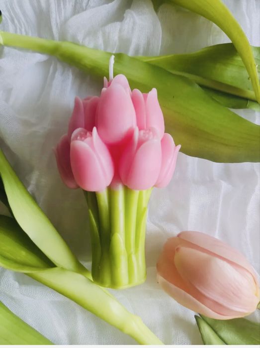 Свеча арома ручной работы Тюльпан