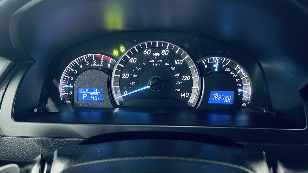 Сатылымда Камри 50