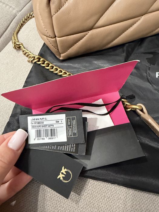Кожена чанта Pinko Love Mini Puff