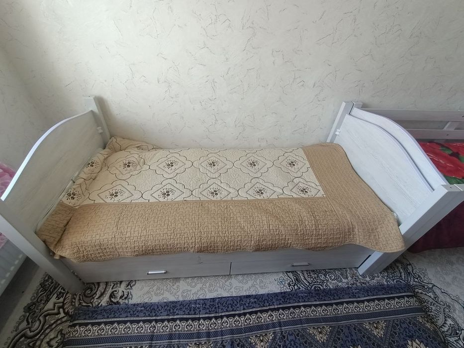 Ikki qavatli bolalar kravati / двухъярусная детская кровать