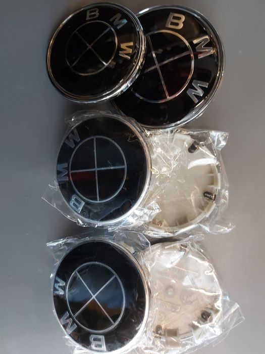 Черна емблема и капачки за BMW