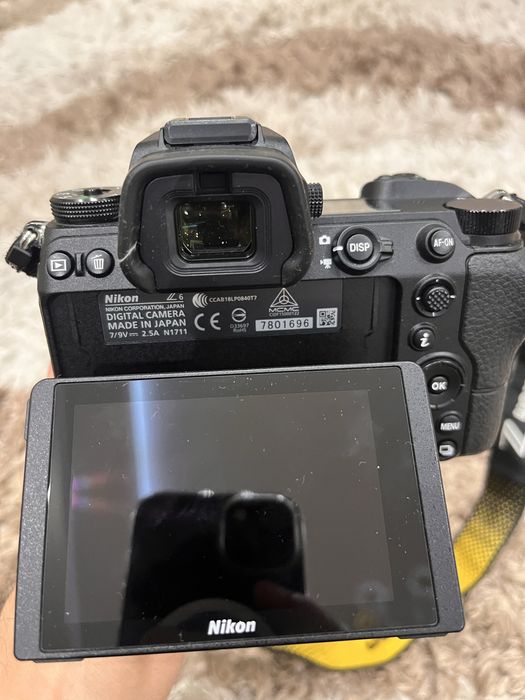 Nikon Z 6 komplekt sotiladi