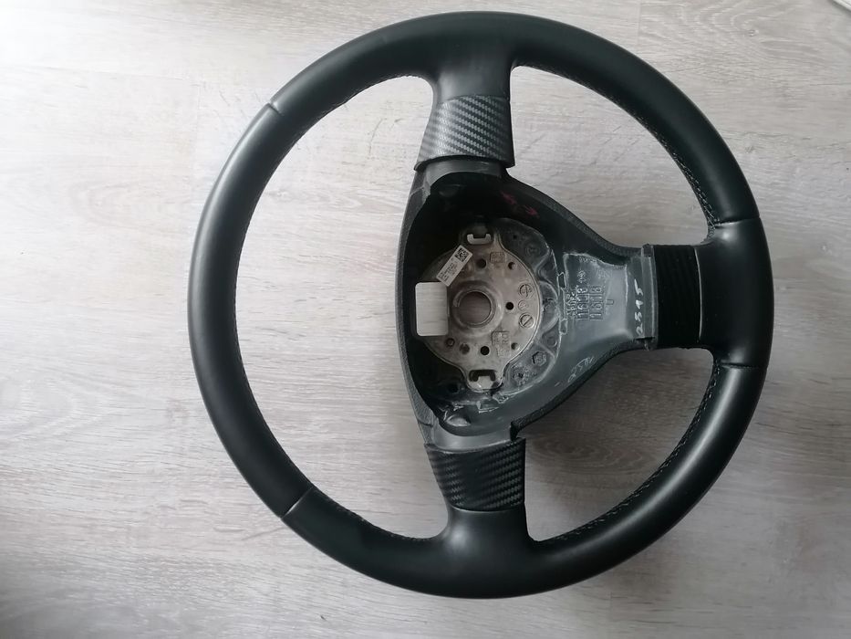 Volan piele Volkswagen Passat B6 Jetta Touran Caddy Golf 5