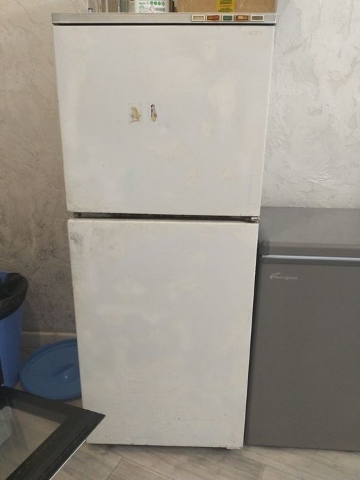 Продам холодильник