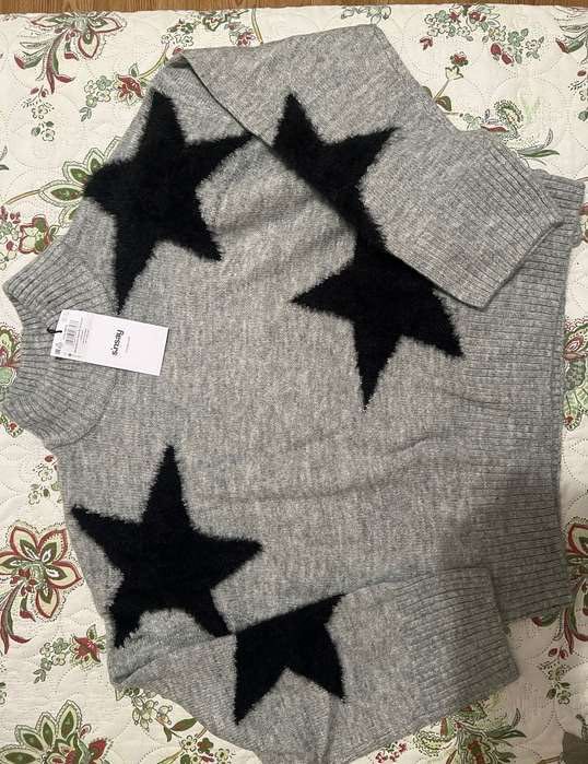 Маркови пуловери