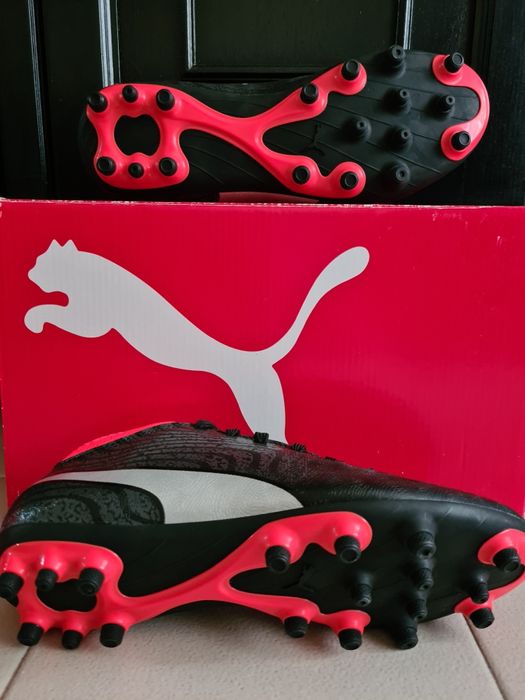 Бутонки PUMA ONE 18.4 номер 37 и 39