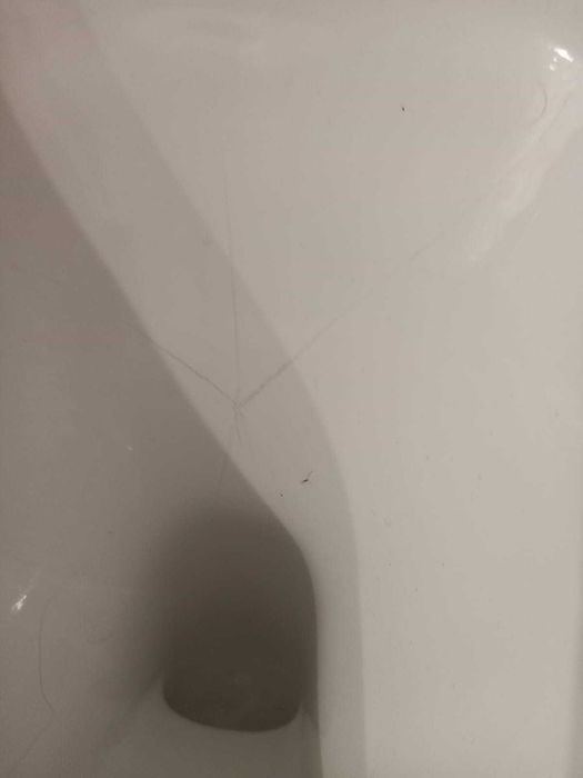 Унитаз подвесной на исталяцию