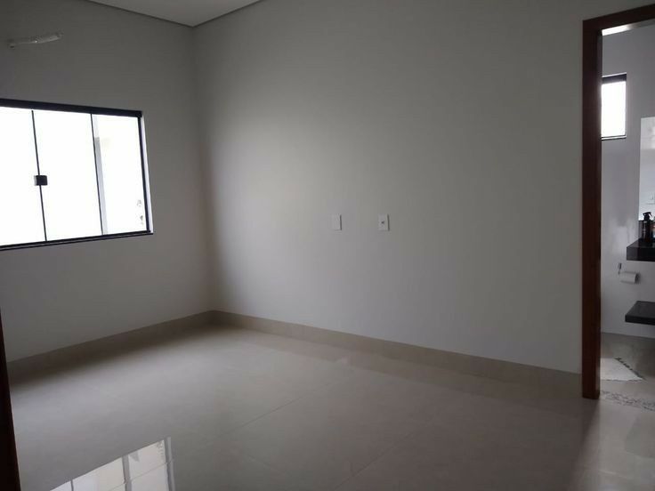 Vand case modulare 9 x 11m pe structura metalica