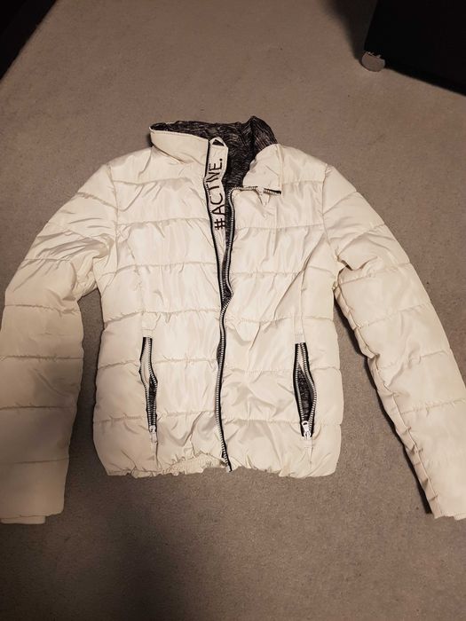 Geaca alba groasa M