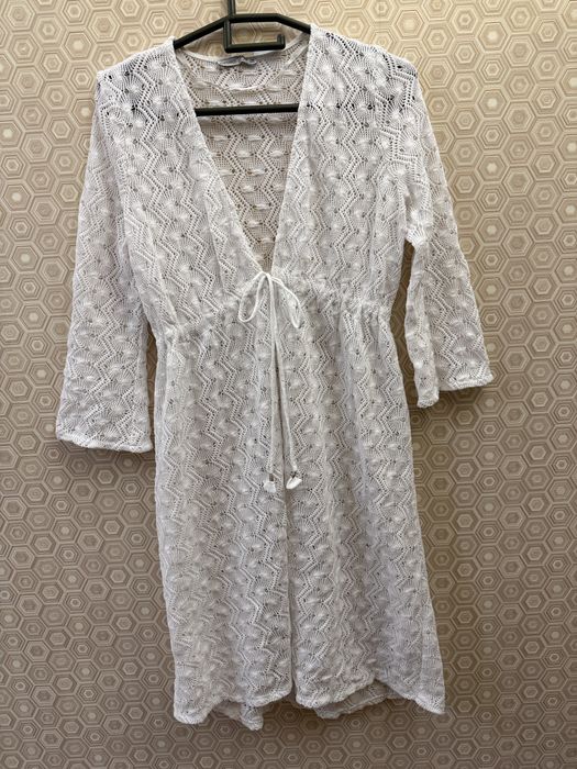 Продам недорого женские  платья