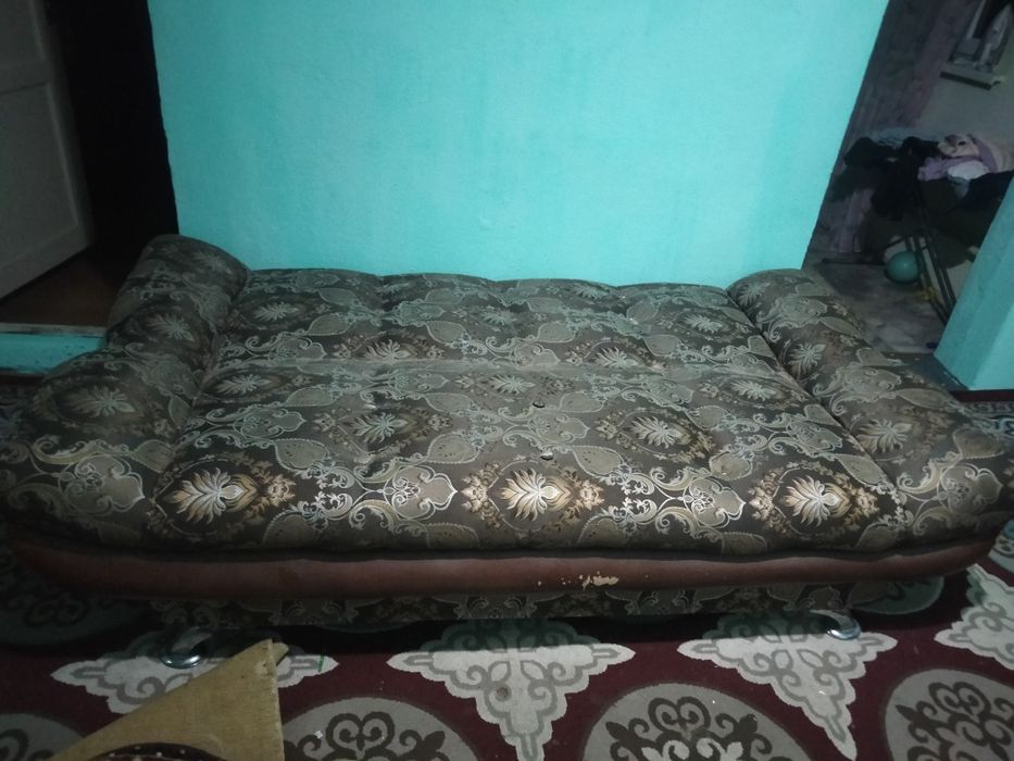 Диван кровать и креслы