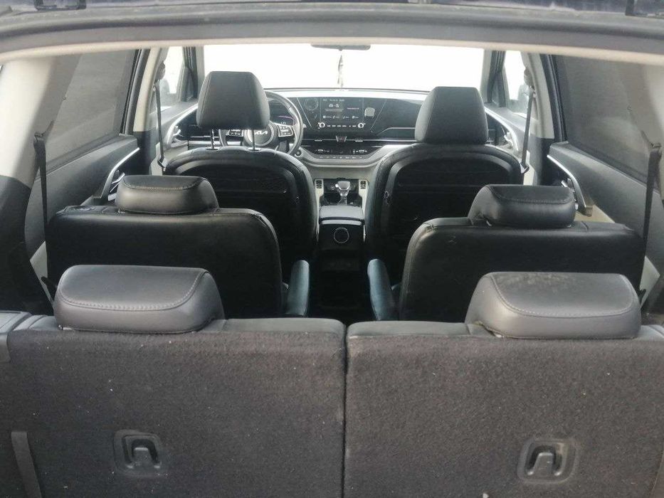 Продам автомобиль KIA CARENS