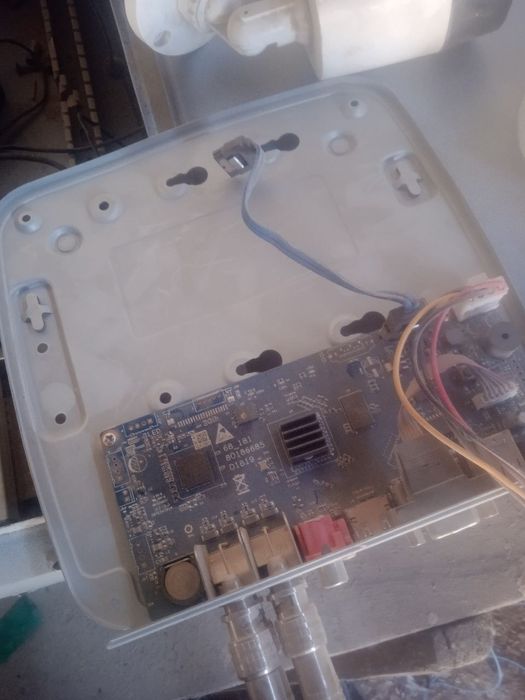 Camera sotiladi o'rta xolatda