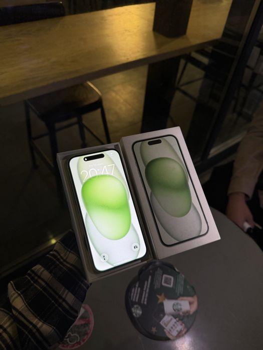 Продам IPhone 15, 128