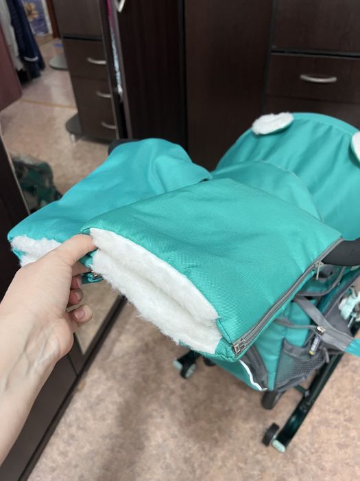 Продаются Санки-коляска Nika