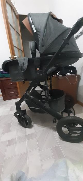 Продам детскую коляску