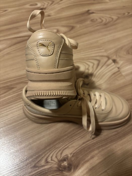 Обувки PUMA дамски