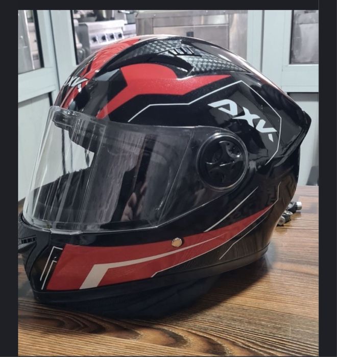 Мотошлем продаётся