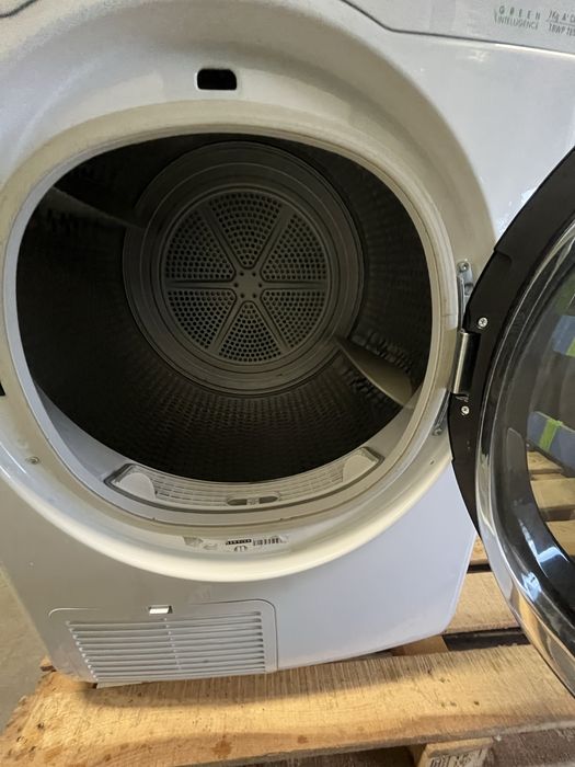 Сушилня Bauknecht 7кг термопомпа