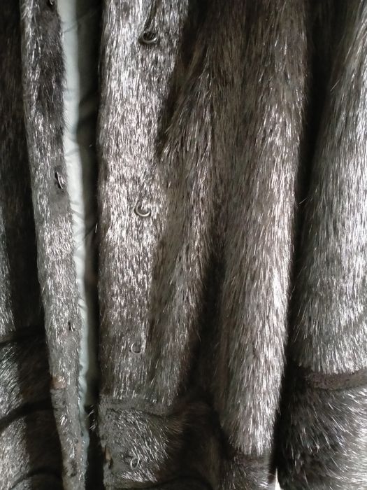 Женская нутриевая шуба