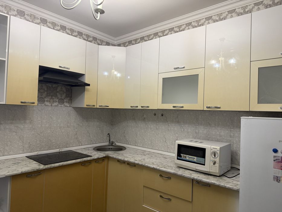 Кухонный гарнитур в комплекте