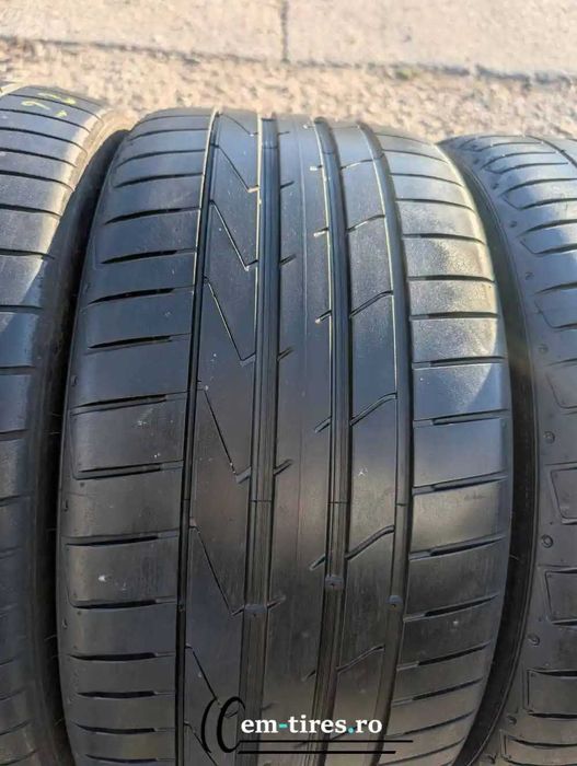 SET 4 Anvelope Vara 245/35 R19 HANKOOK Ventus S1 EVO 2 93Y