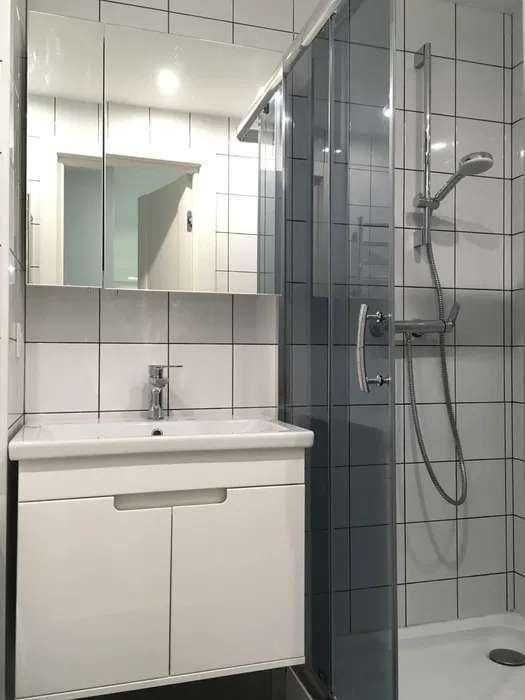 Дава се под наем Тристаен апартамент в София, Зона Б-18 - 90 кв.м за 797.64 € - Снимка #1