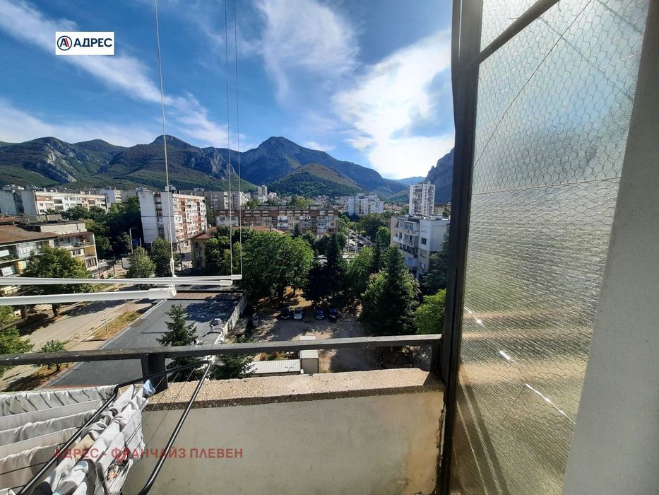 Продава се Двустаен апартамент в Враца, Център - 62 кв.м за 1980 €/кв.м - Снимка #5