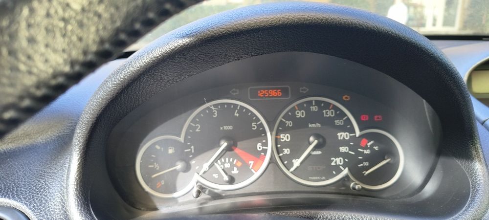 Vând Peugeot 206 cc