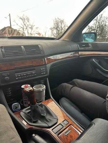 Vând bmw e39 2.5TDS impecabil