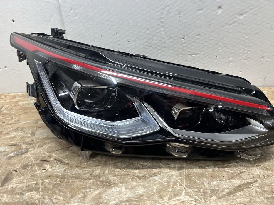 Far faruri VW Golf 8 GTI iQ led adaptiv 2020-2024 dreapta