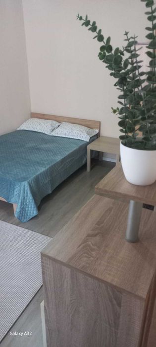 Închiriez garsonieră