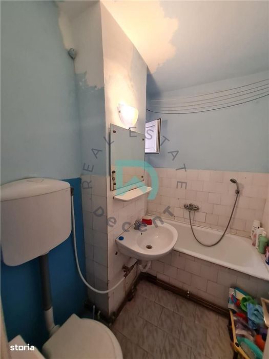 Apartament  3 camere Astra, 65mp., intermediar, Brasov