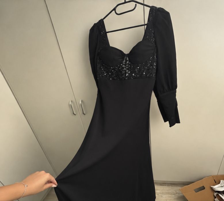 Rochie elegantă nepurtată