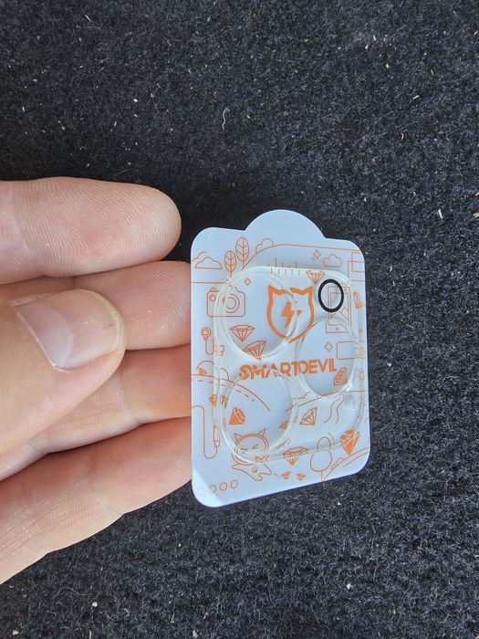 Vând 3 folii iPhone 13 pro max set complet