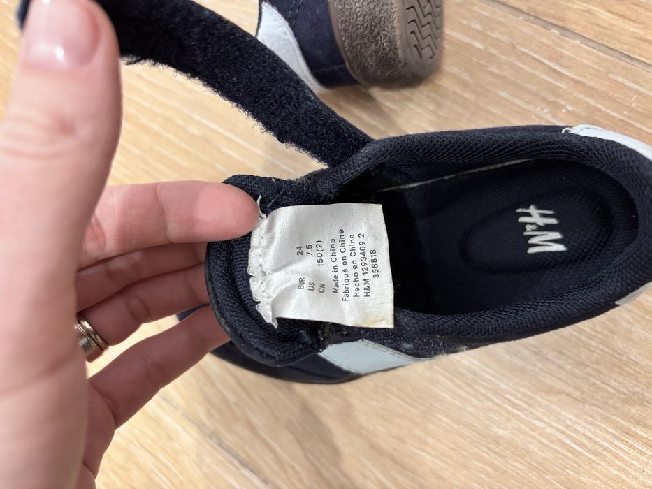 Adidasi baieti H&M